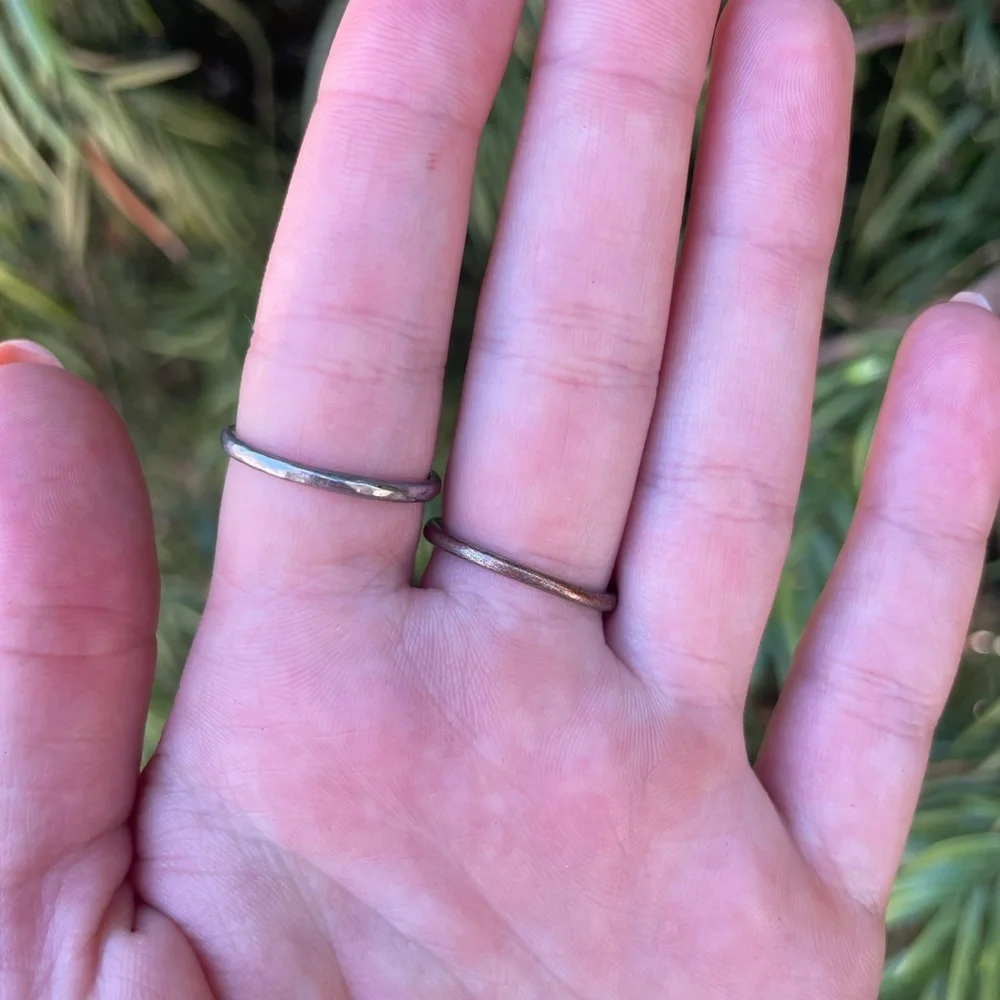 Pura vida silver beach wave ring set sz 7